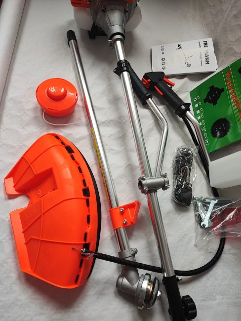 Desbrozadora de Gasolina Freimann Divisible de 52cc, 3.6cv