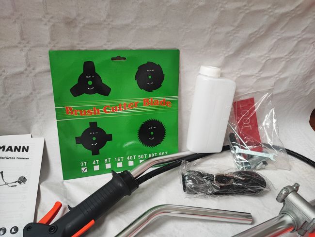 Desbrozadora de Gasolina Freimann Divisible de 52cc, 3.6cv