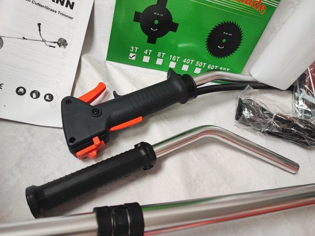 Desbrozadora de Gasolina Freimann Divisible de 52cc, 3.6cv