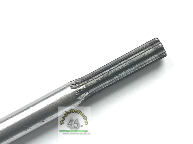 Varilla transmisión para desbrozadora 7 estrias en ambas puntas y 8 mm de grosor con 76.5 cm de largo para desbrozadoras divisibles